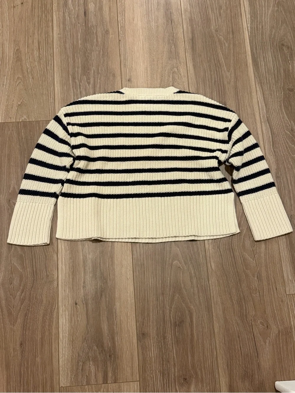 GAPkids Striped Crewneck Sweater, Size M(8) in Cream/Black
